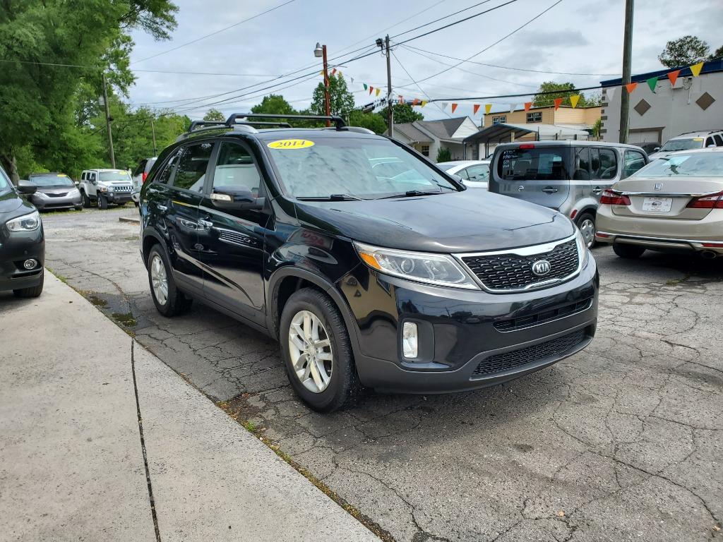 2014 Kia Sorento LX's photo